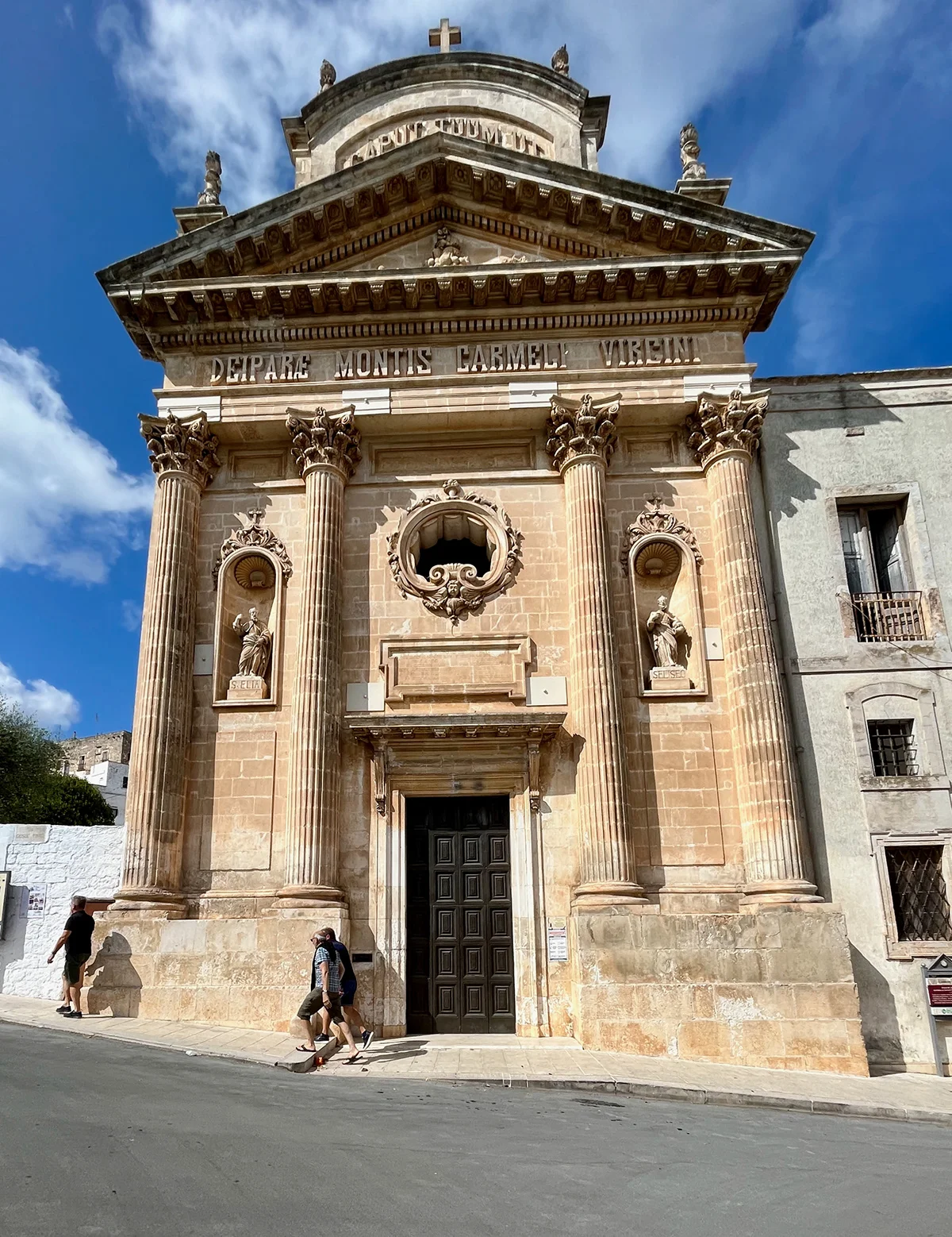 Ostuni